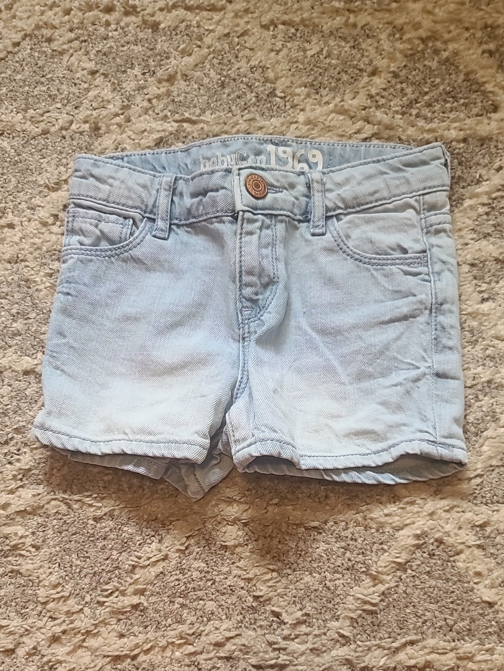 10 for $25 - baby GAP Girls 5 Years Light Blue Jean Shorts